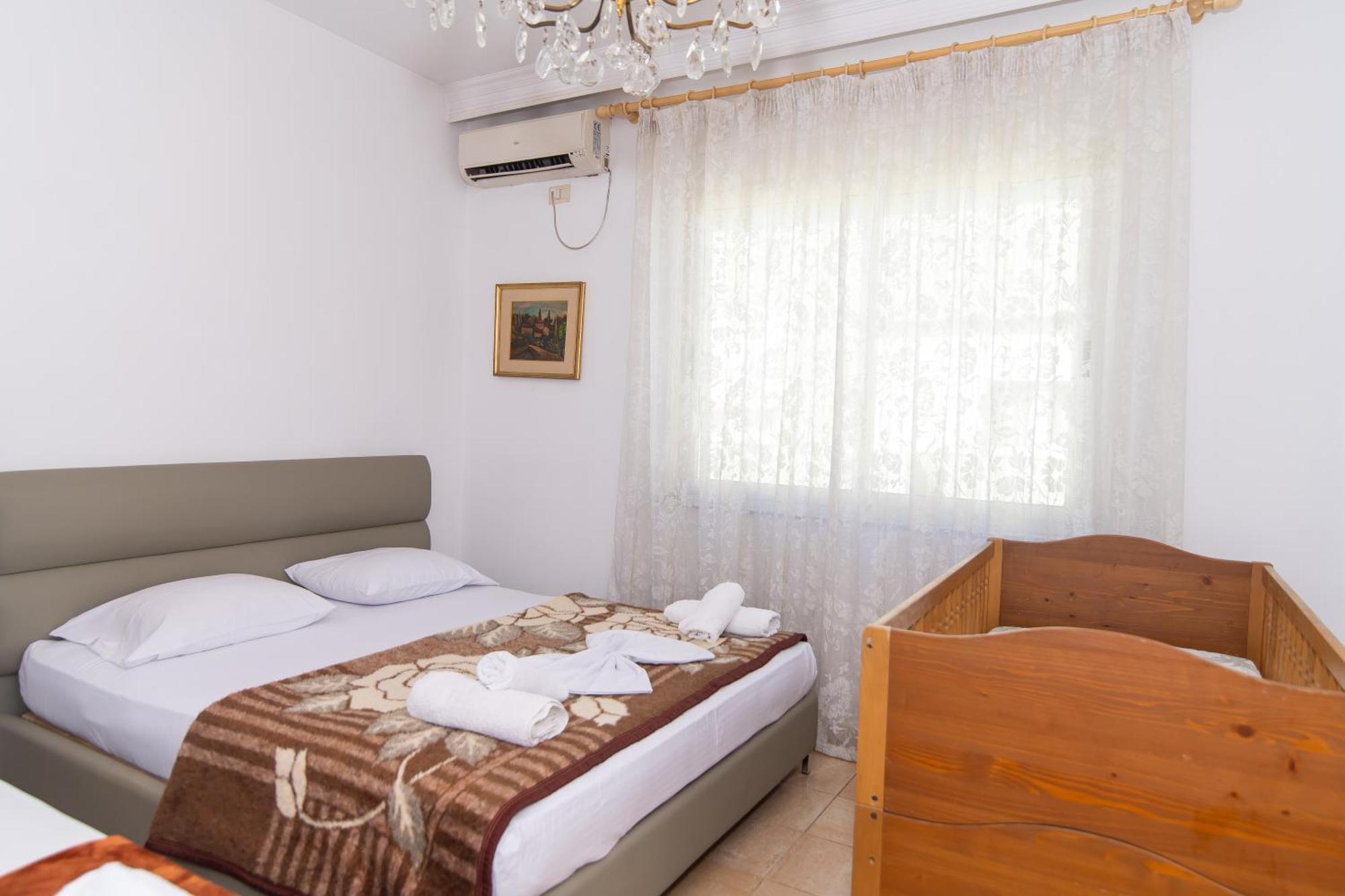 Vintage Blloku Apartment Тирана Экстерьер фото