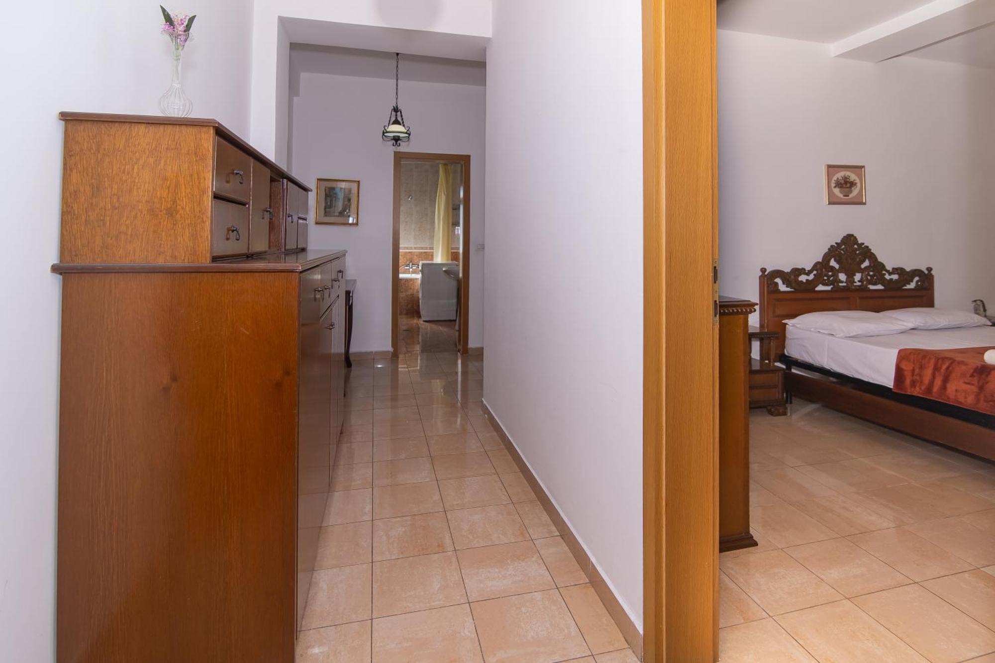 Vintage Blloku Apartment Тирана Экстерьер фото